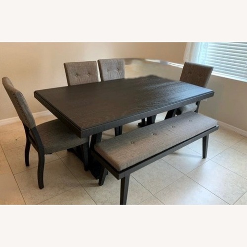 Used Hill Crest Dining Table Set for sale on AptDeco