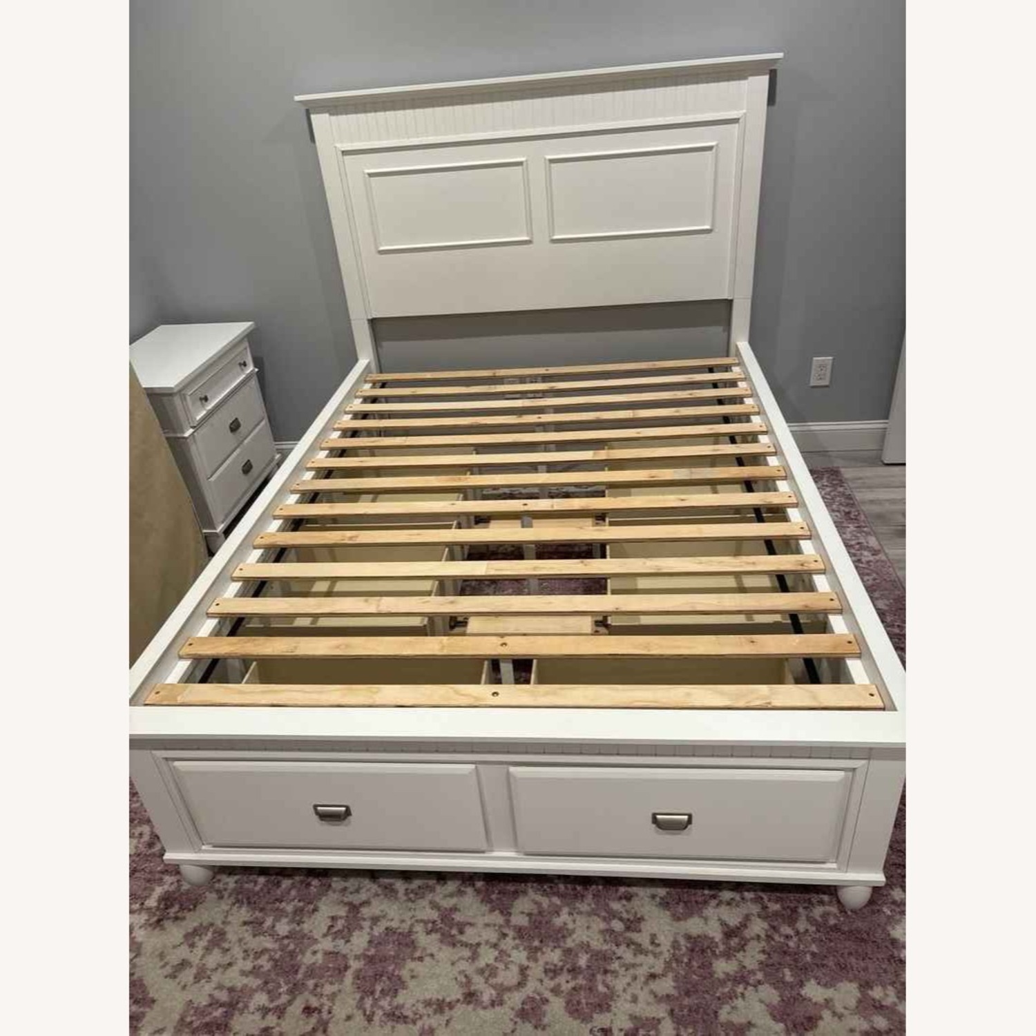 Spencer Queen White Storage Platform Bed - image-1