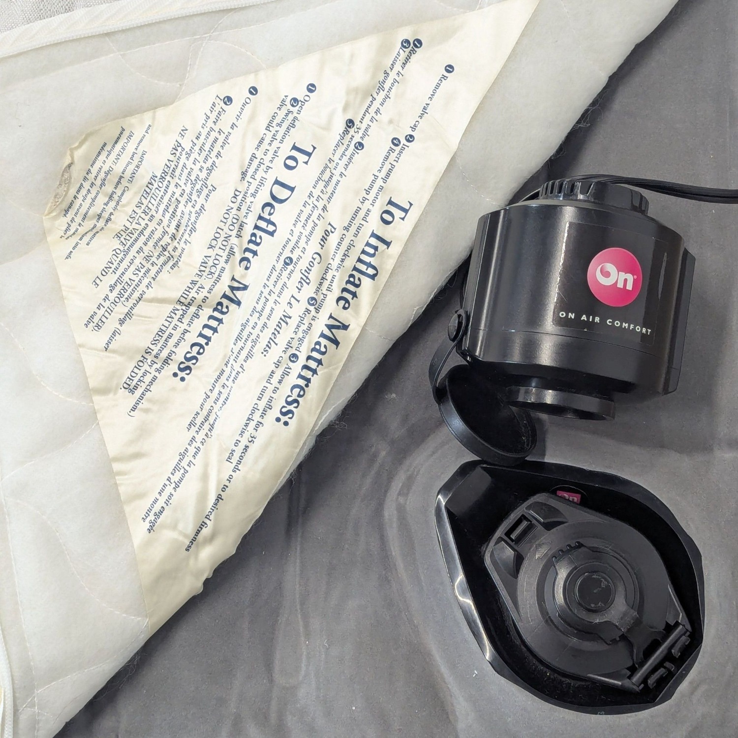 Room & Board Sleeper Sofa with Pull-Out Mattress - image-11