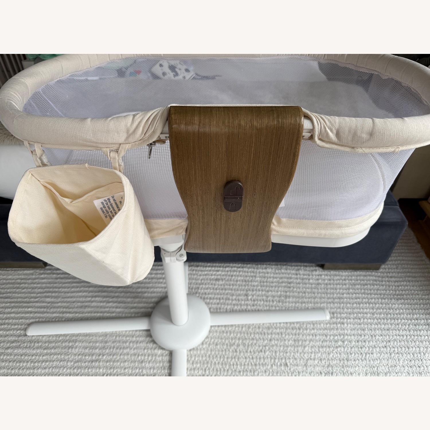 Luxe Plus Bassinest Swivel Sleeper Crib - image-3