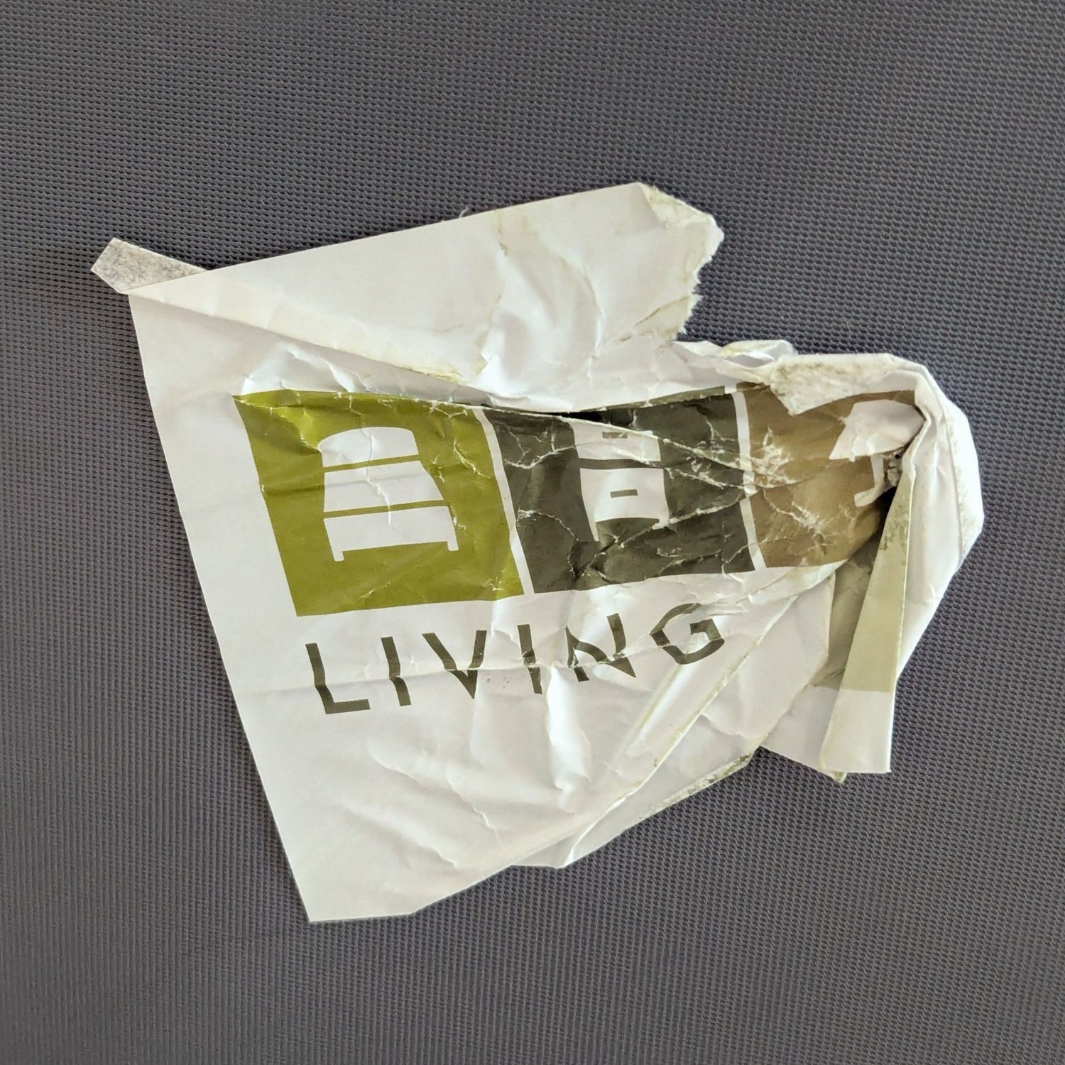 Living Spaces Light Gray Sectional Sofa With Chaise - image-8