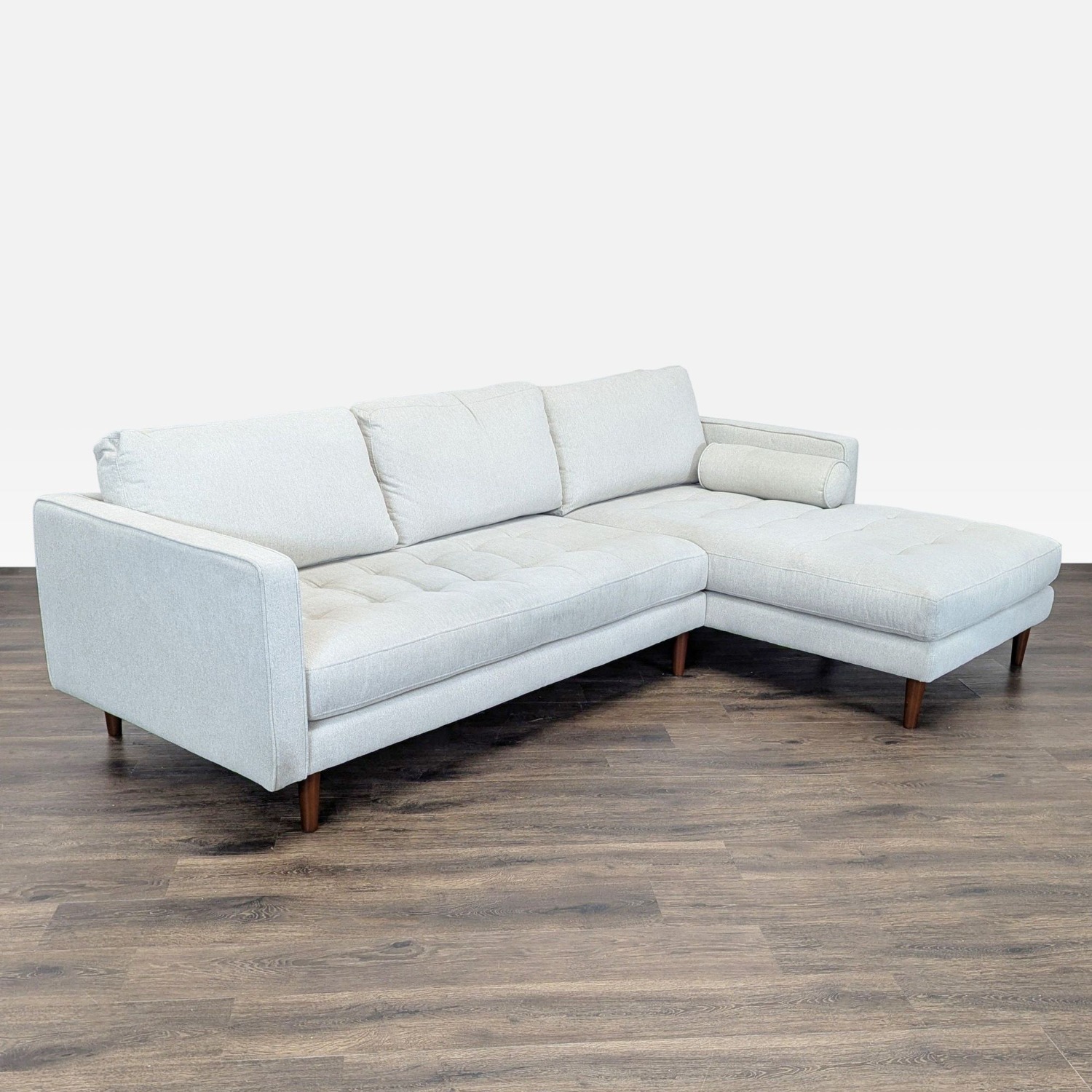 Living Spaces Light Gray Sectional Sofa With Chaise - image-2
