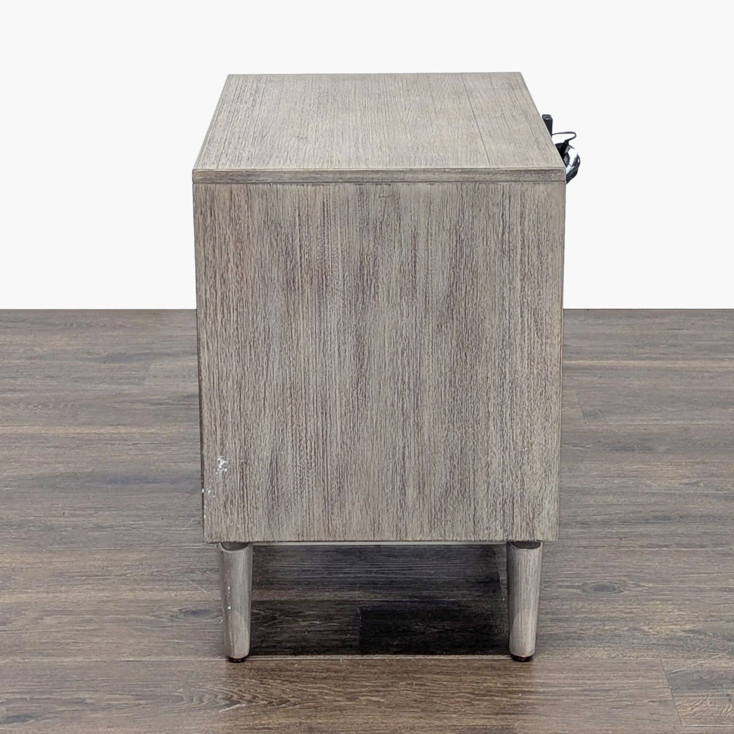 Coaster Vanowen Nightstand - image-7