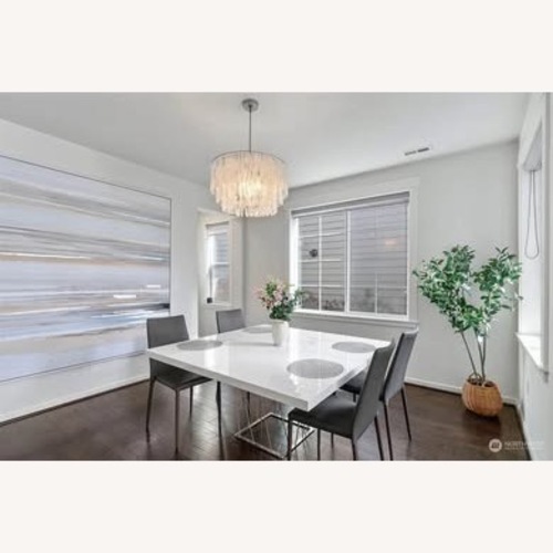 Used White Lacquer Dining Table for sale on AptDeco