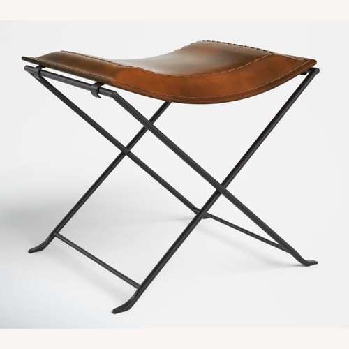 Used Contemporary Stool for sale on AptDeco