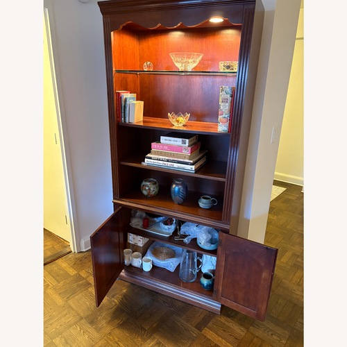 Used Thomasville Furniture Industries Bookcase for sale on AptDeco