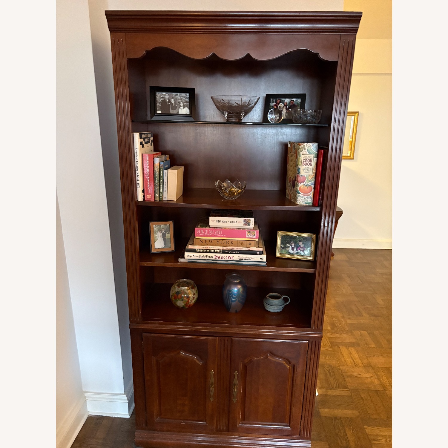 Thomasville Furniture Industries Bookcase - image-6