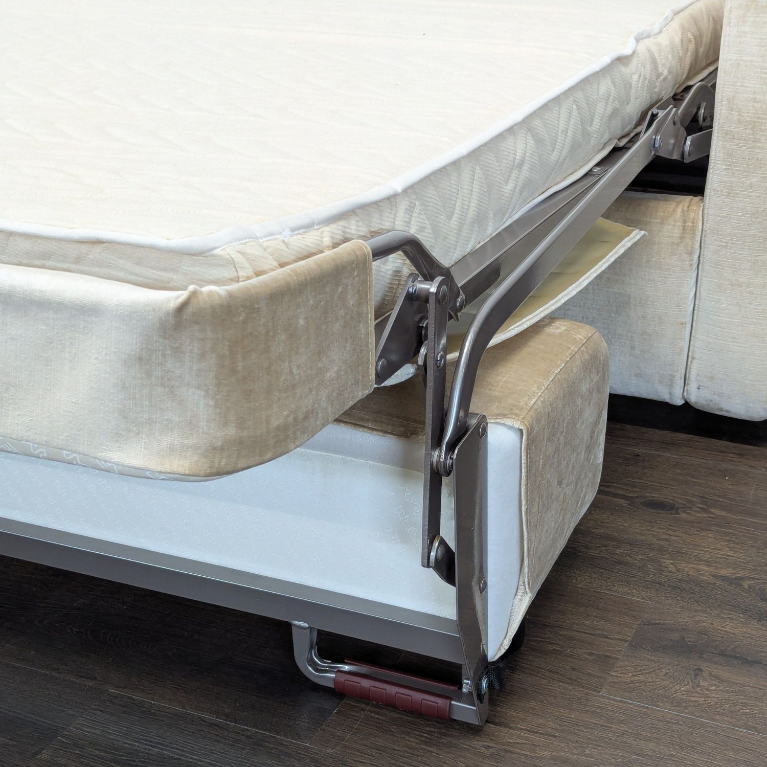 Flexform Gary 3-Seat Sofa Bed‚Comfortable Modern - image-9