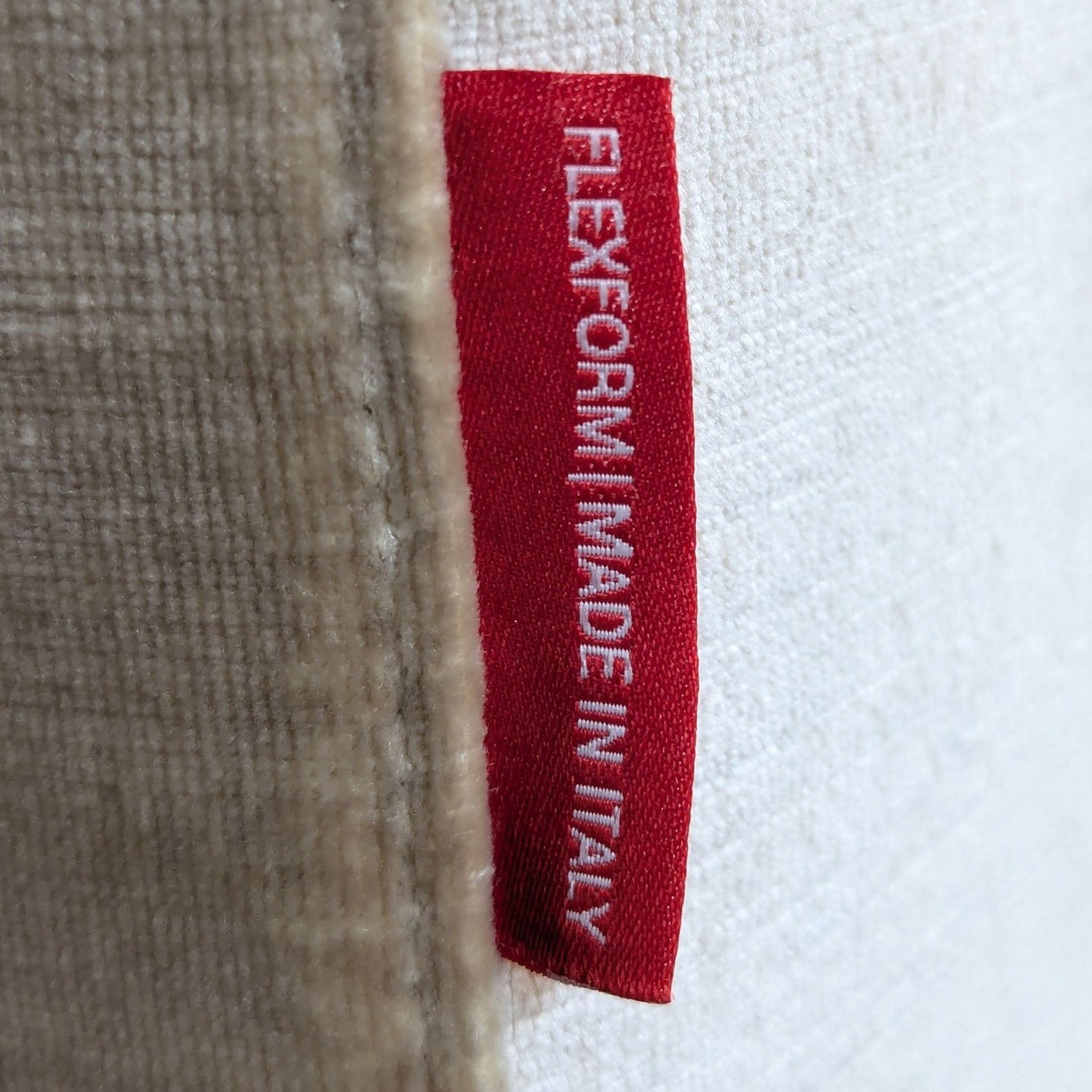 Flexform Gary 3-Seat Sofa Bed‚Comfortable Modern - image-8