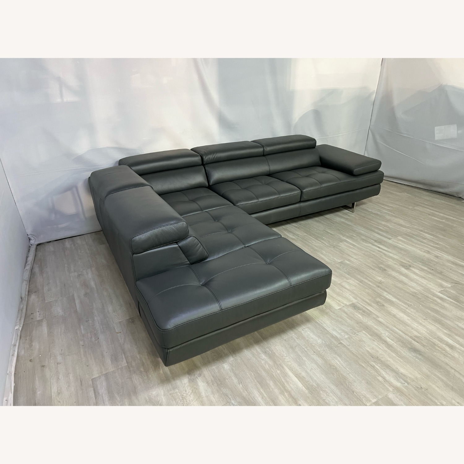 Wade Logan Hugo 2 - Piece Upholstered Sectional - image-6