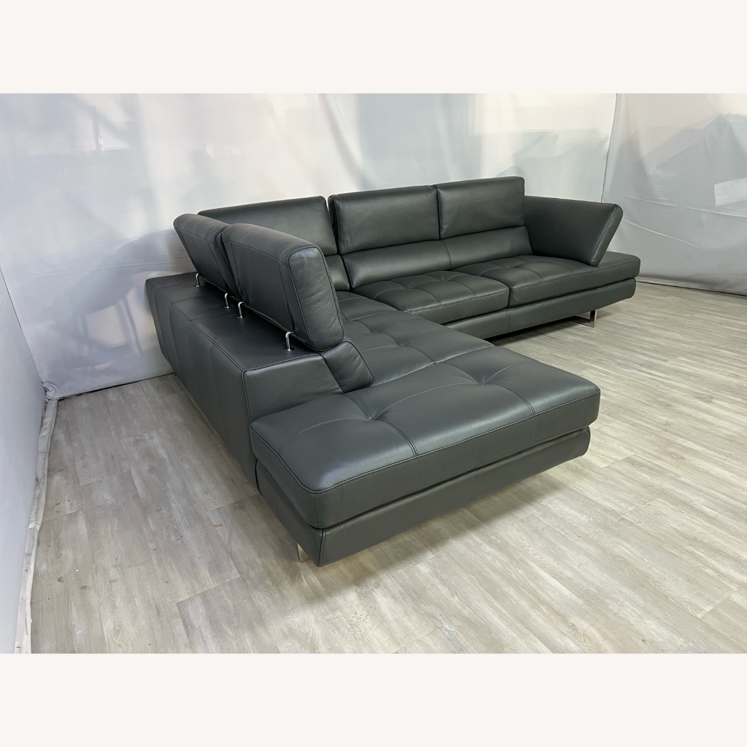 Wade Logan Hugo 2 - Piece Upholstered Sectional - image-5