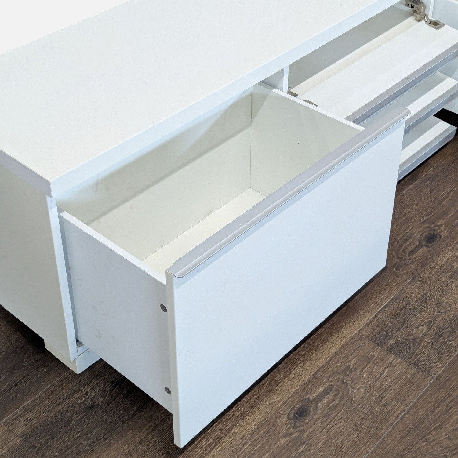 IKEA Besta Burs TV Stand in High Gloss White - image-6