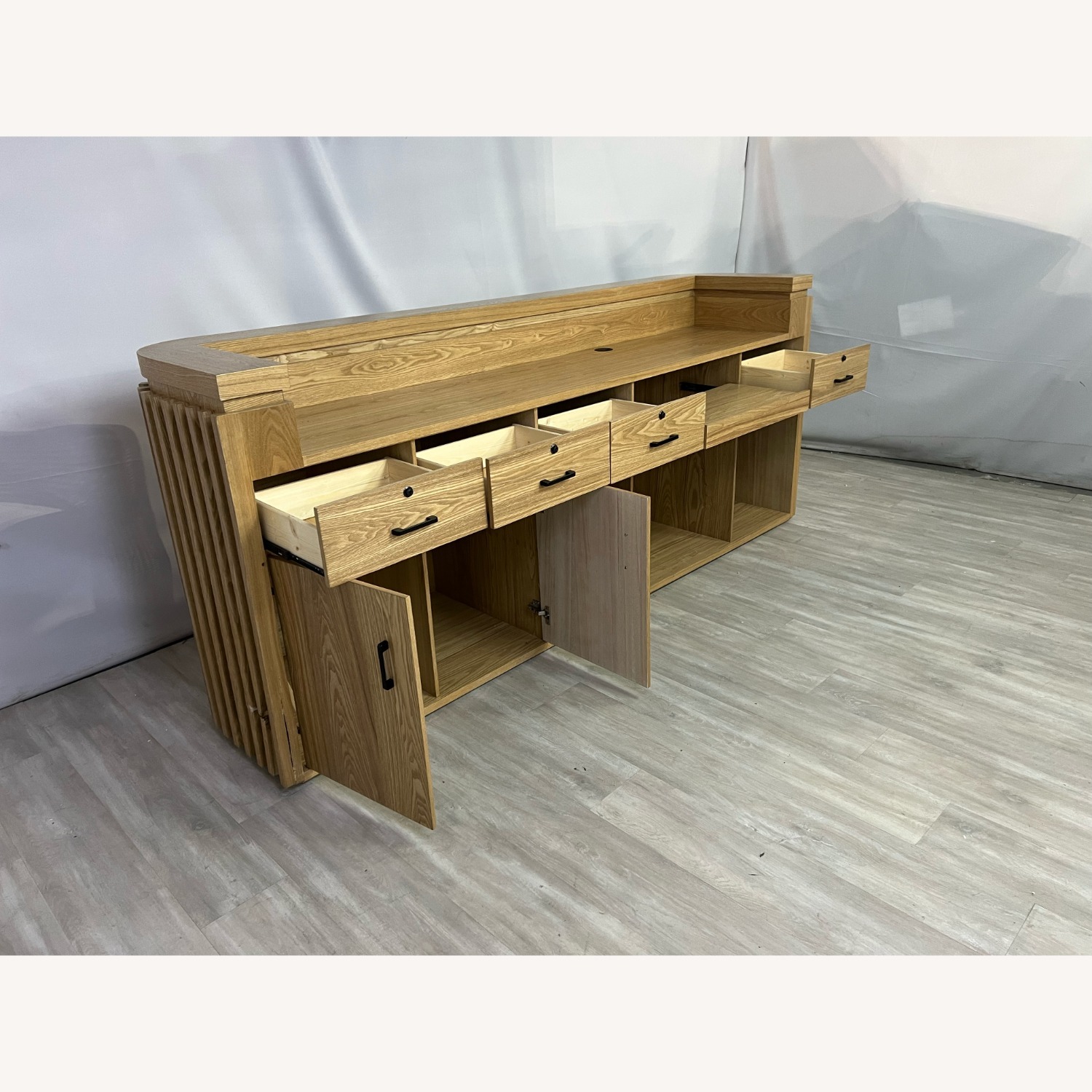 Pozzi Reception Desk & Front Desk - image-7