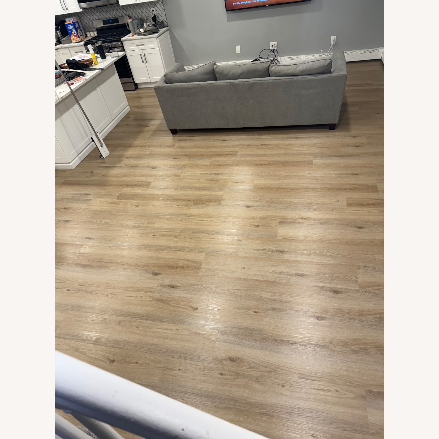 Raymour & Flanigan Light Gray 3+ Seater Sofa - image-2