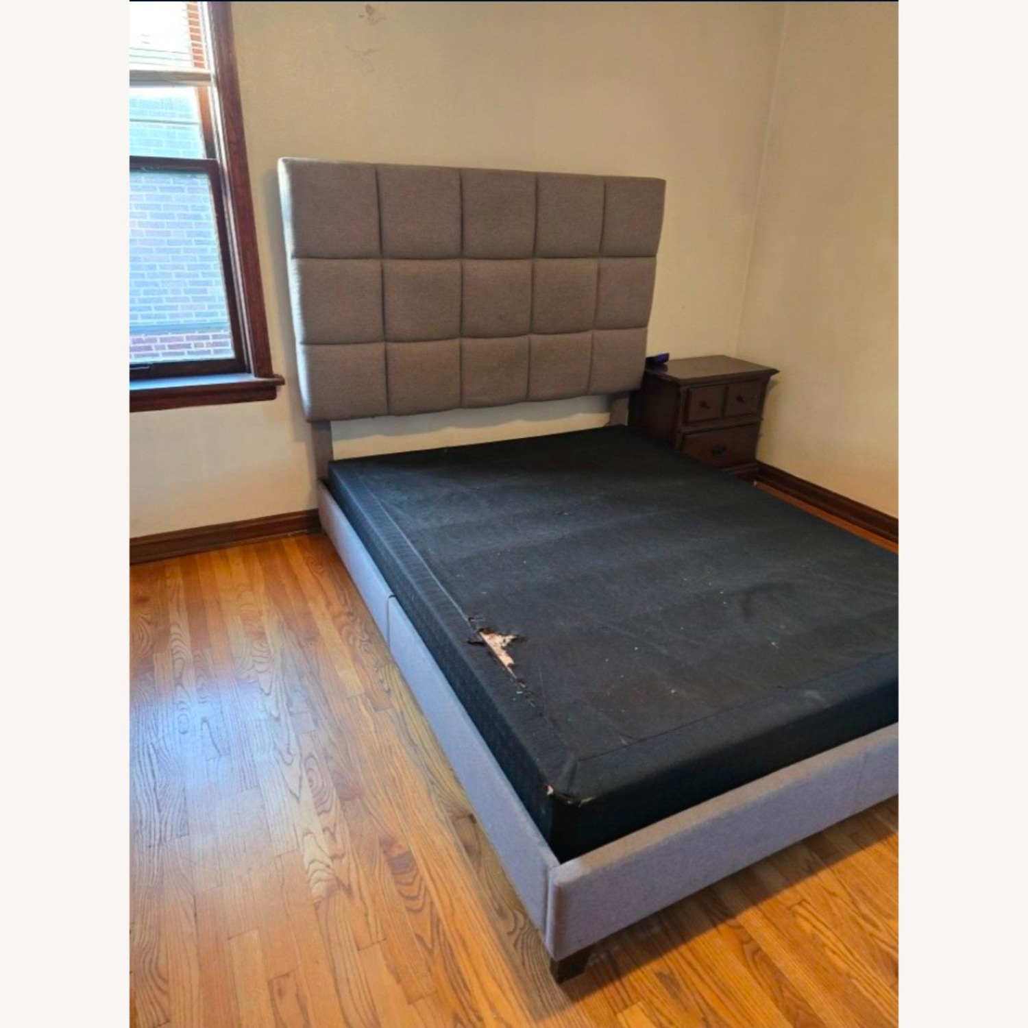 Dolante Grey Bedframe  - image-1