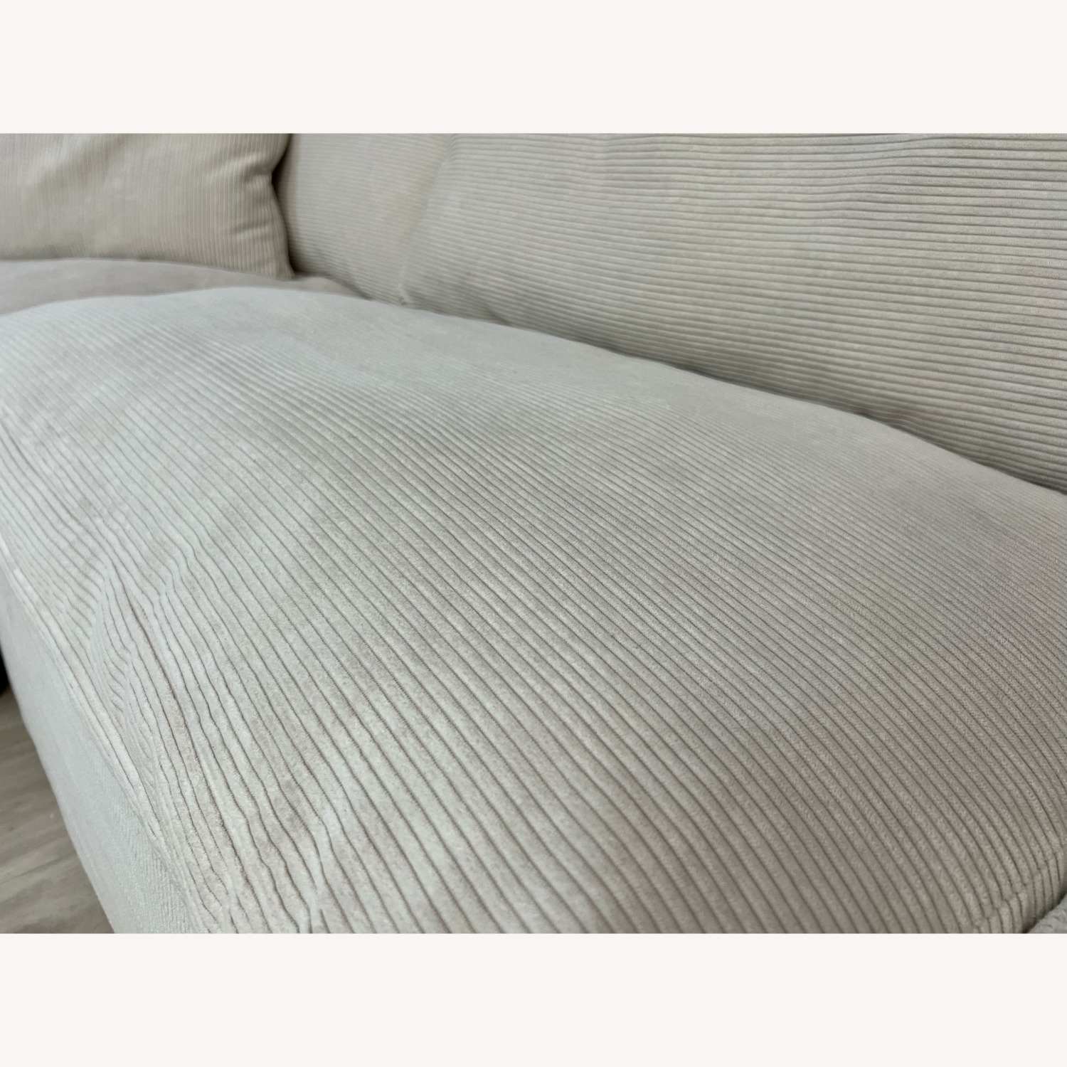 Rove Lab R4 Three Seater with Ottoman - image-8