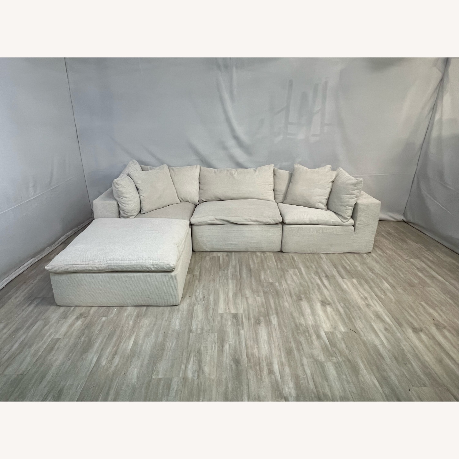 Rove Lab R4 Three Seater with Ottoman - image-4