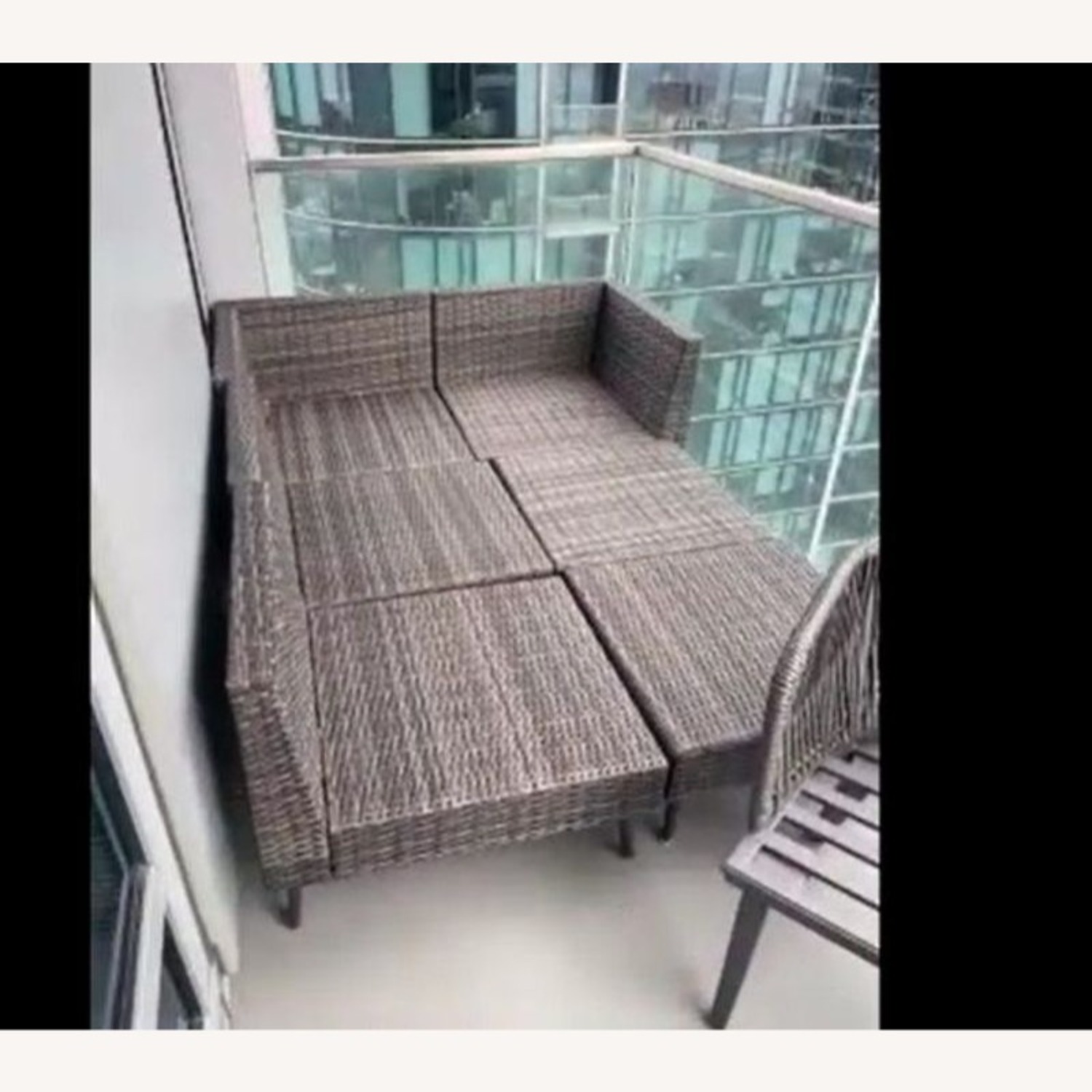 Lausaint Home Modern Gray Wicker 6-Piece Sectional - image-7