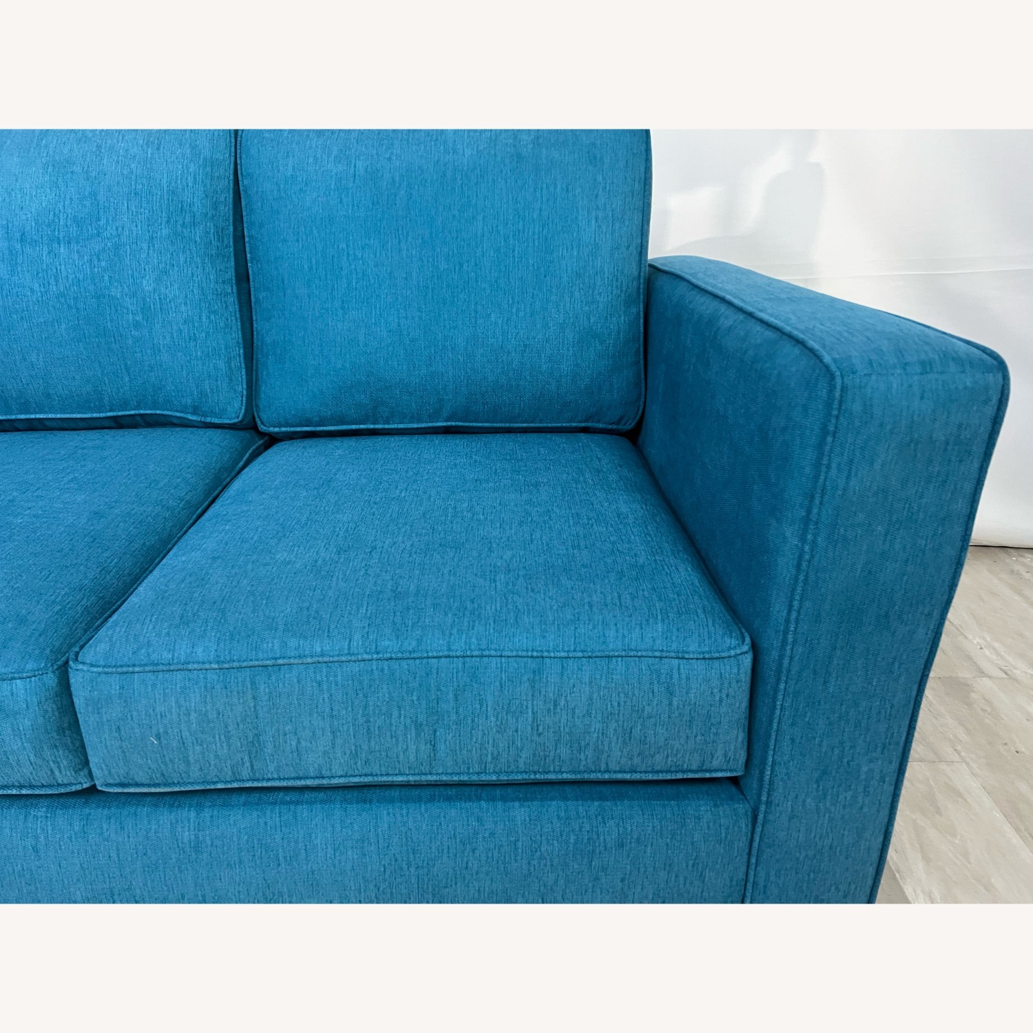 Apt2b Catalina Sofa - image-4