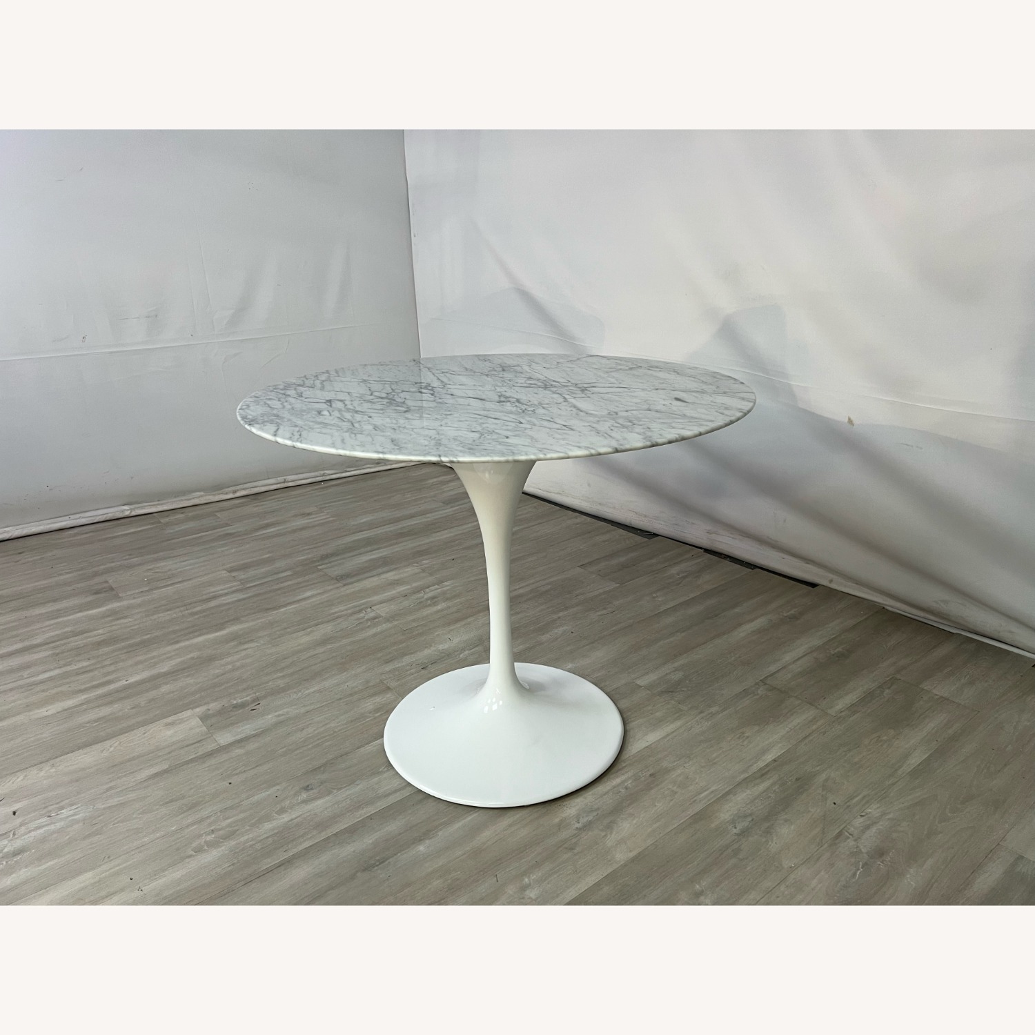 Rove Concepts Tulip Round Table - image-6