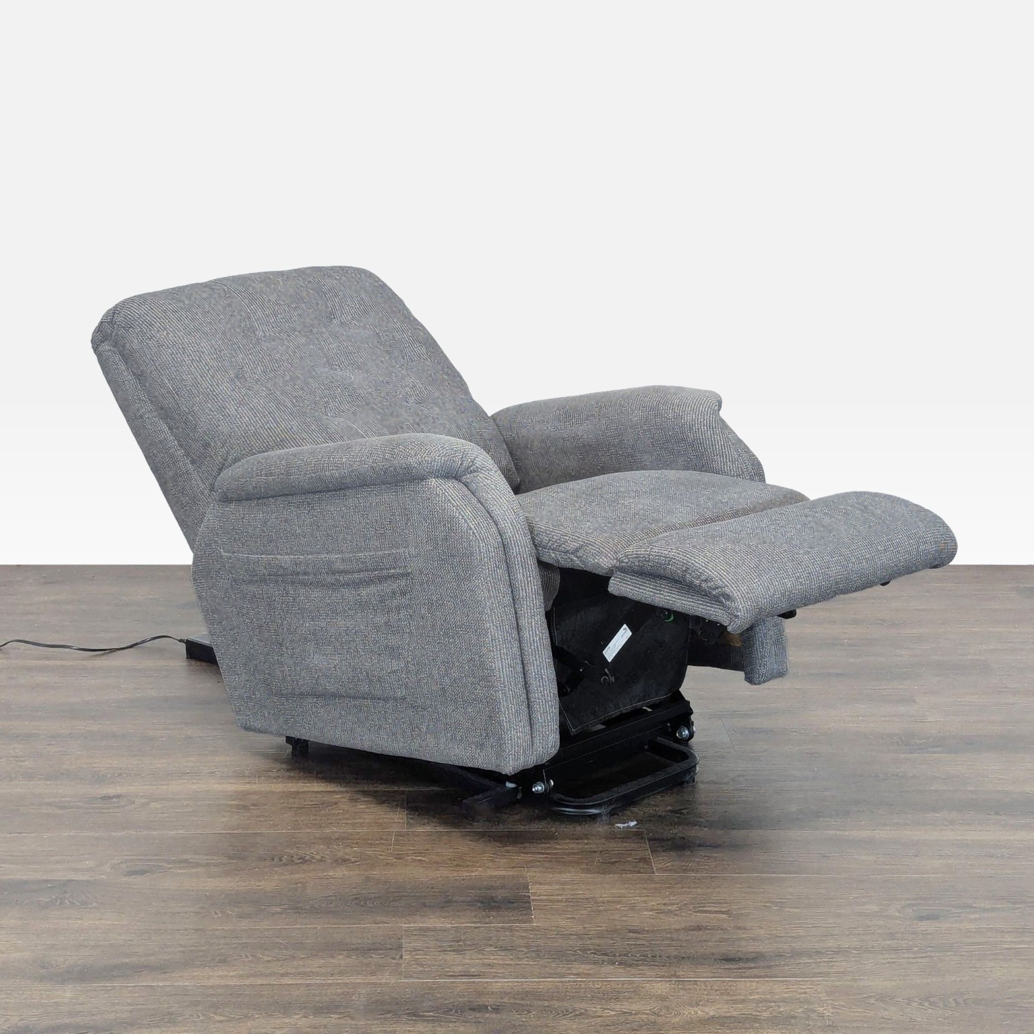 La-Z-Boy Gray Power Recliner Lift Chair - image-5