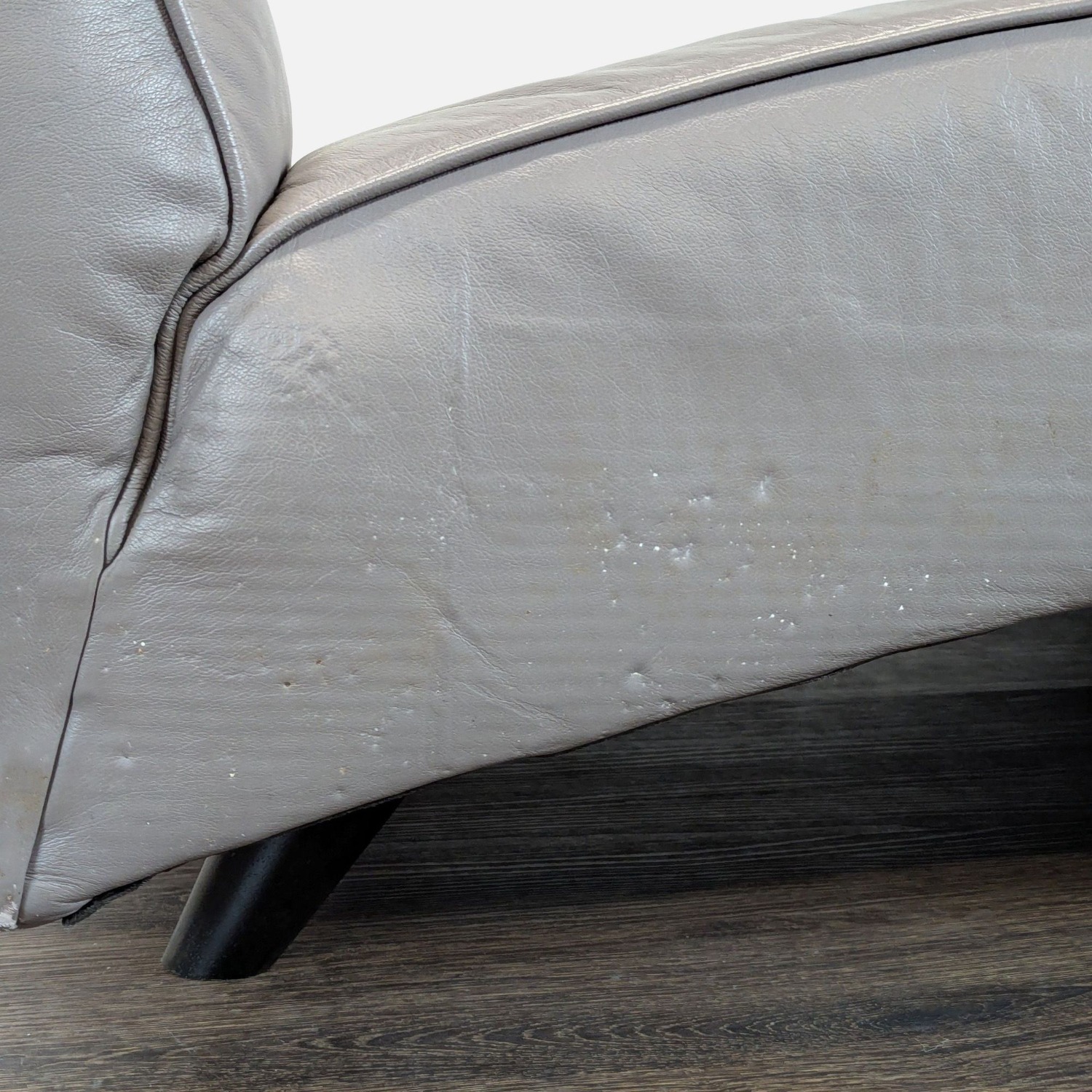 EQ3 Crsuh Modern Gray Leather Armless Double  - image-6