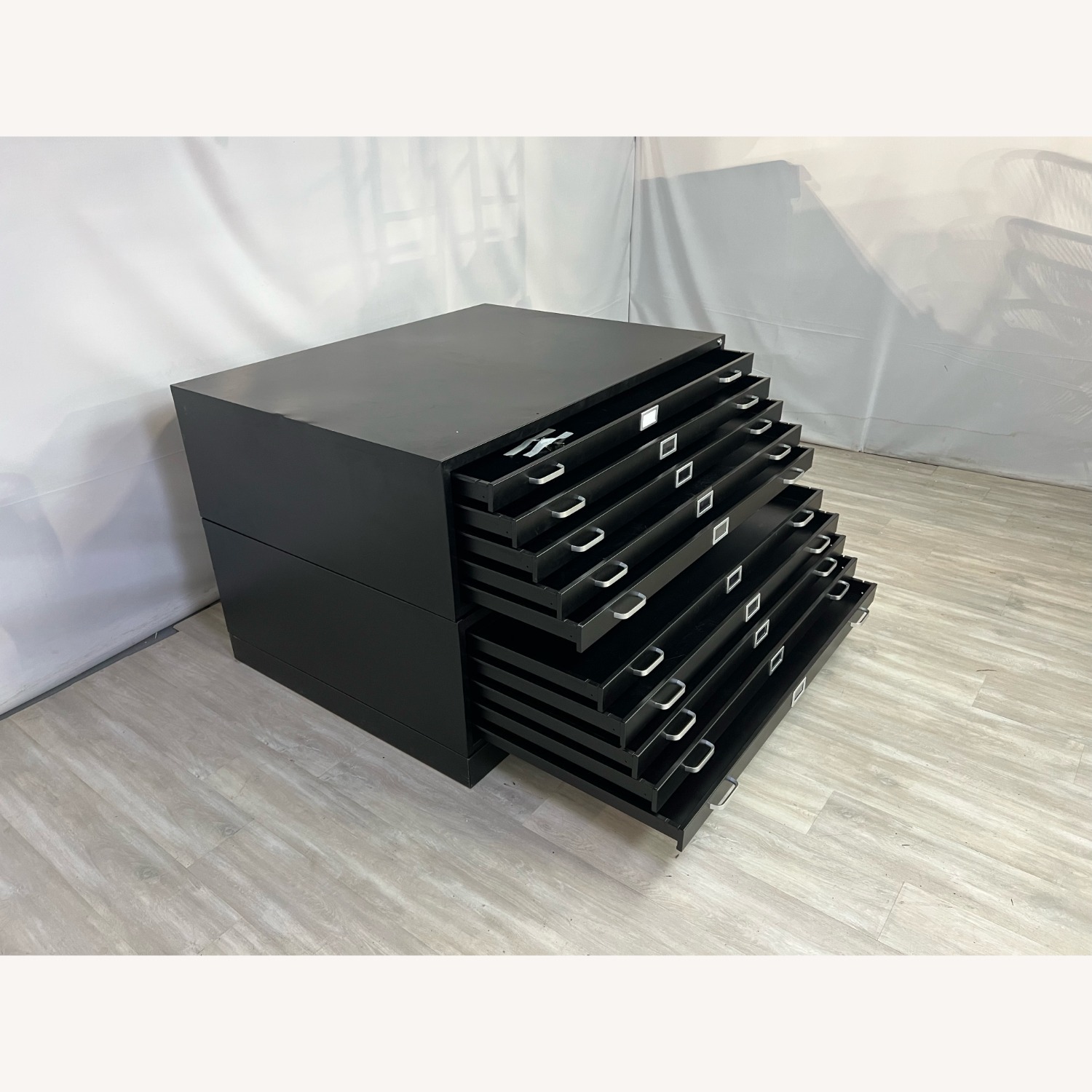 Safco Steel Flat Files 10 Drawer - image-12