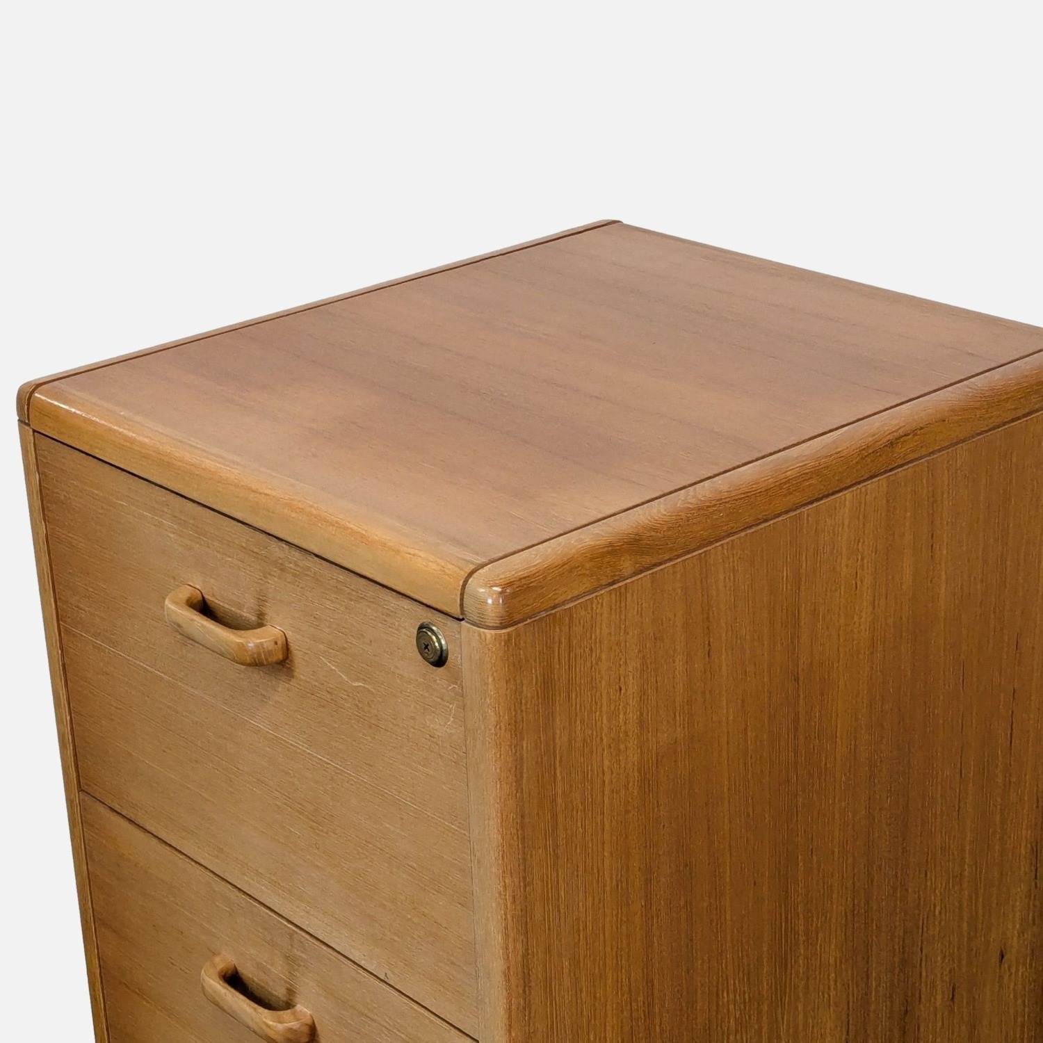 Solid Wood 3-Drawer Filing Cabinet with Lock - image-9