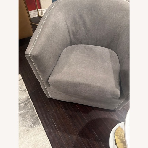 Used Kirkland's Accent Chairs for sale on AptDeco