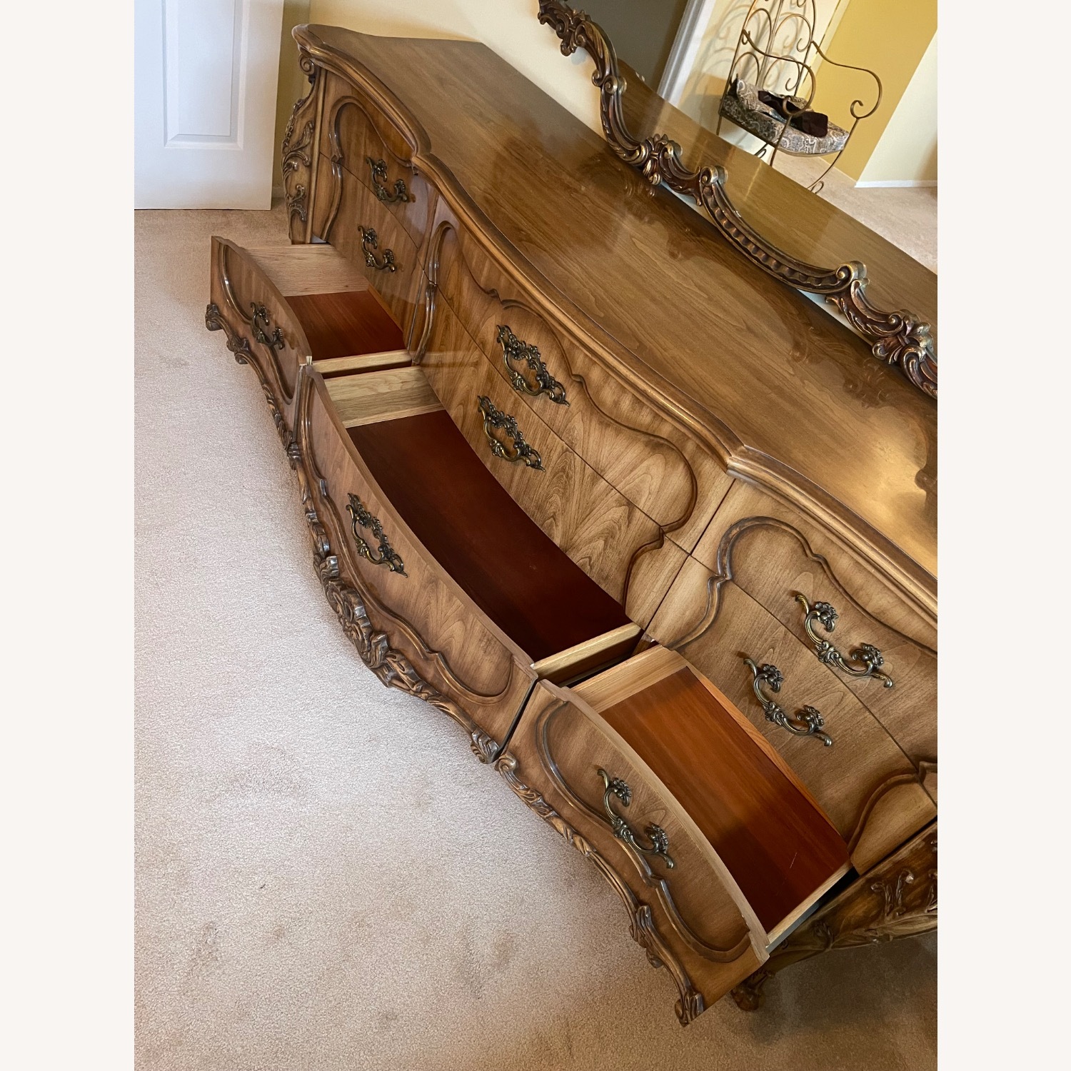 Vintage/Antique French Provincial Wood Dresser - image-9