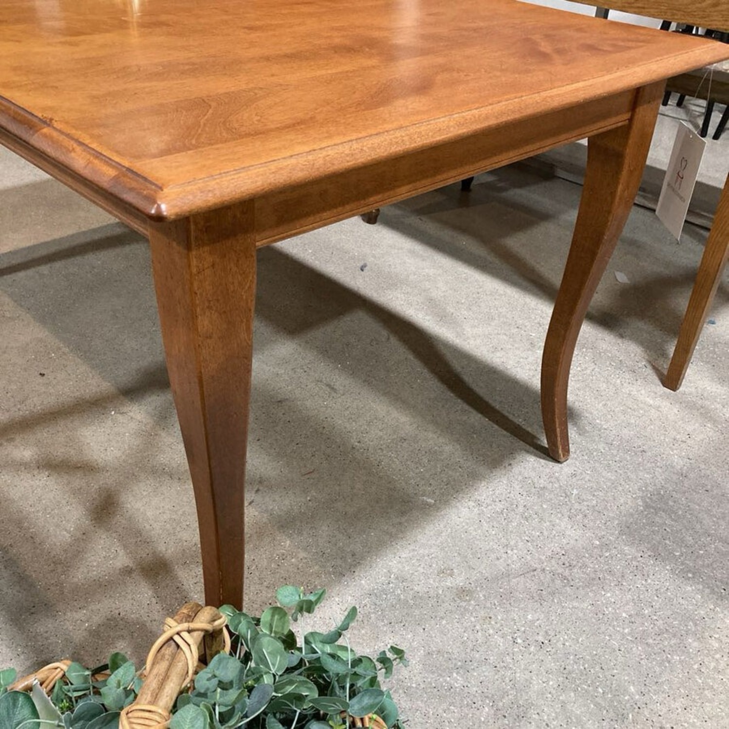 Solid Wood Cabriole Leg Dining Table - image-4