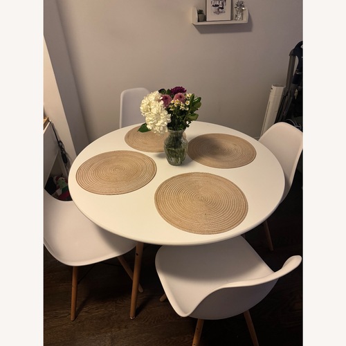 Used White Dining Set for sale on AptDeco