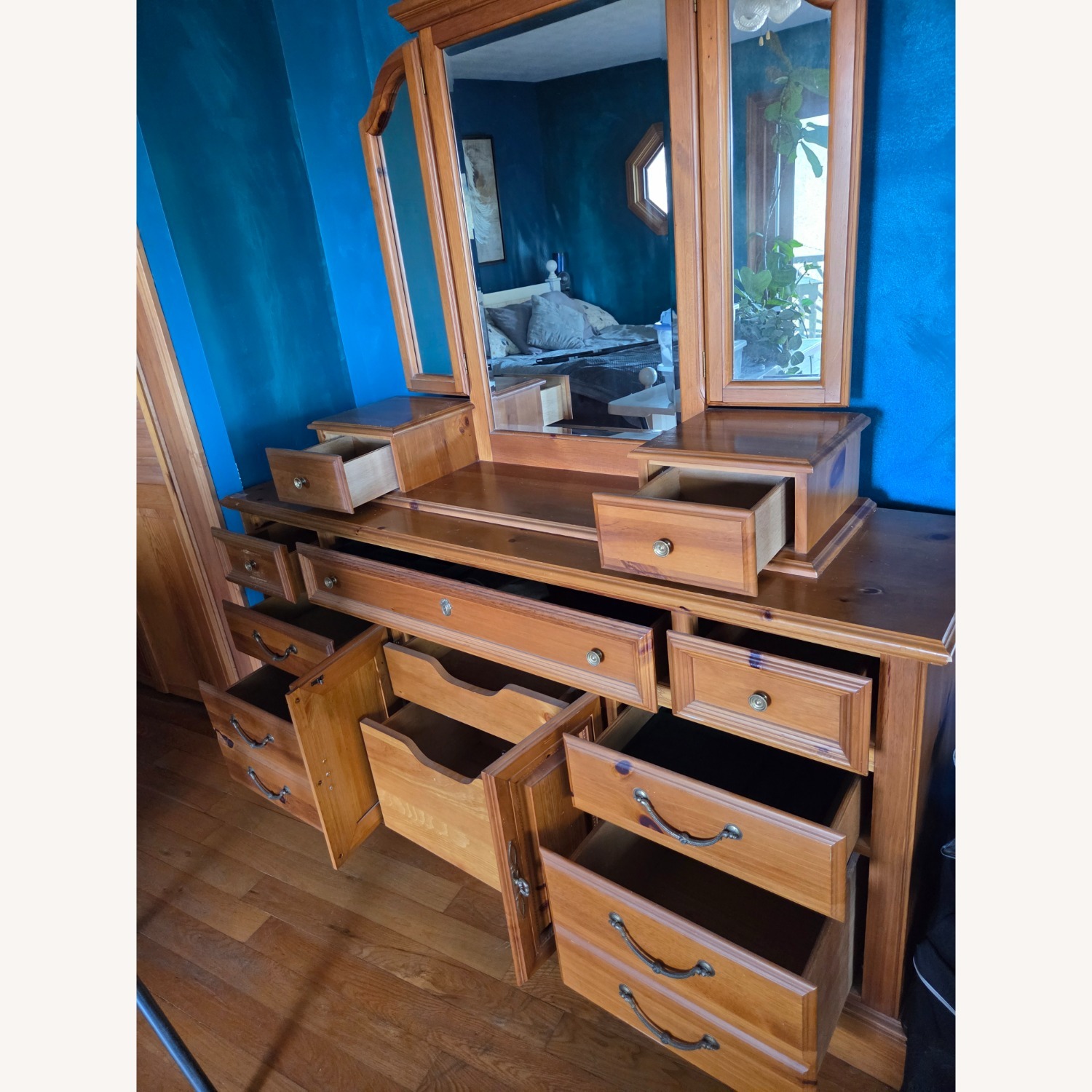 Vintage/Antique Gold Wood Dresser - image-2