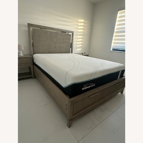 Used Rooms To Go  Natural Wood Headboard for sale on AptDeco