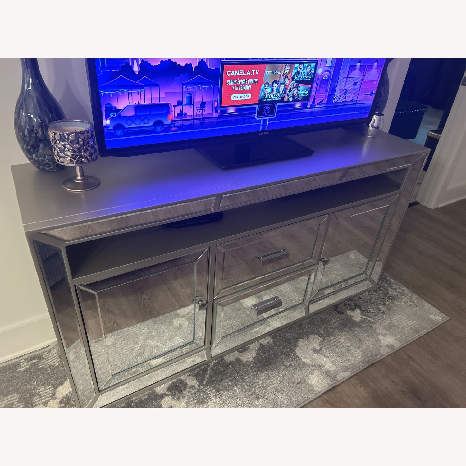 Bob's Discount Furniture Wood Media Storage - image-1