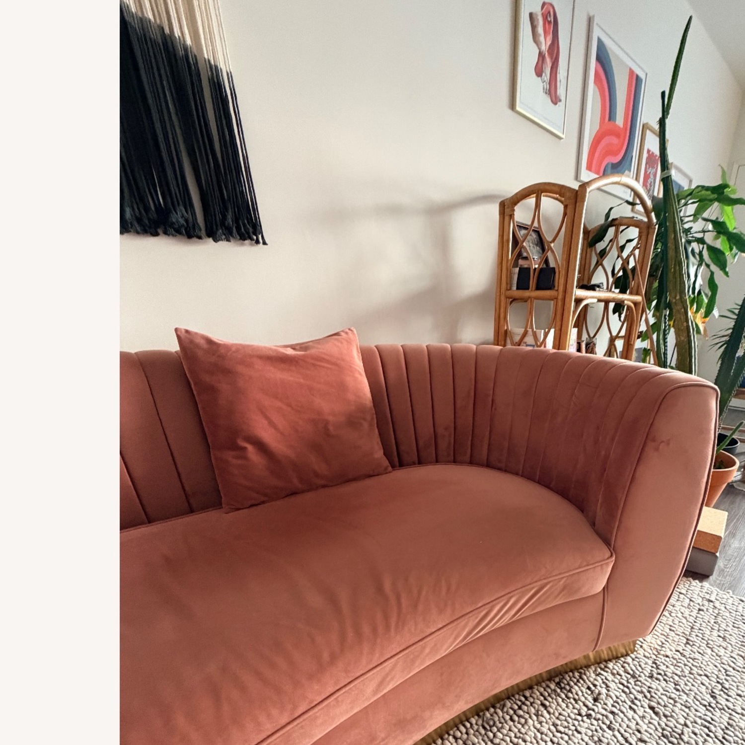 Vintage/Antique Pink Velvet 3+ Seater Sofa - image-3