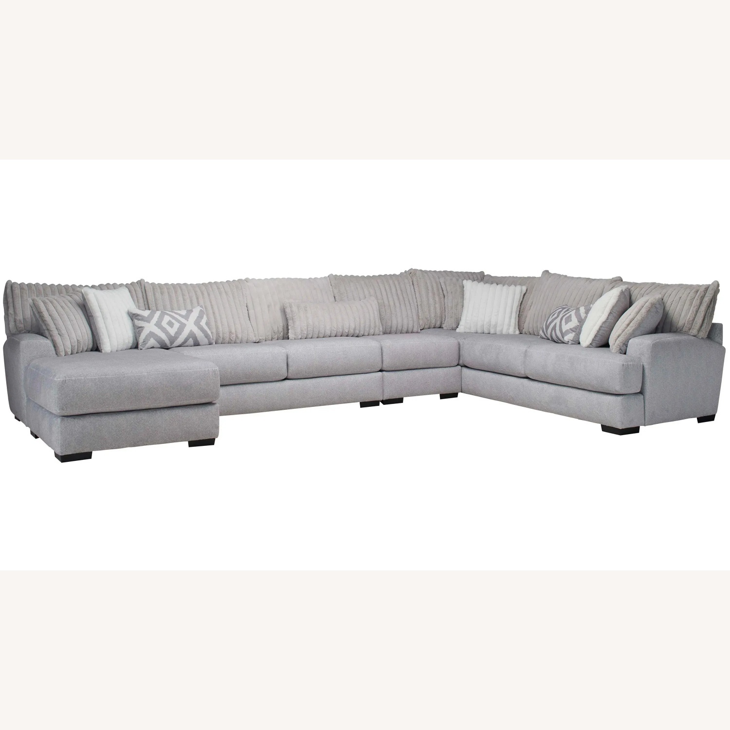 Raymour & Flanigan Silver 3+ Piece Sectional - image-7