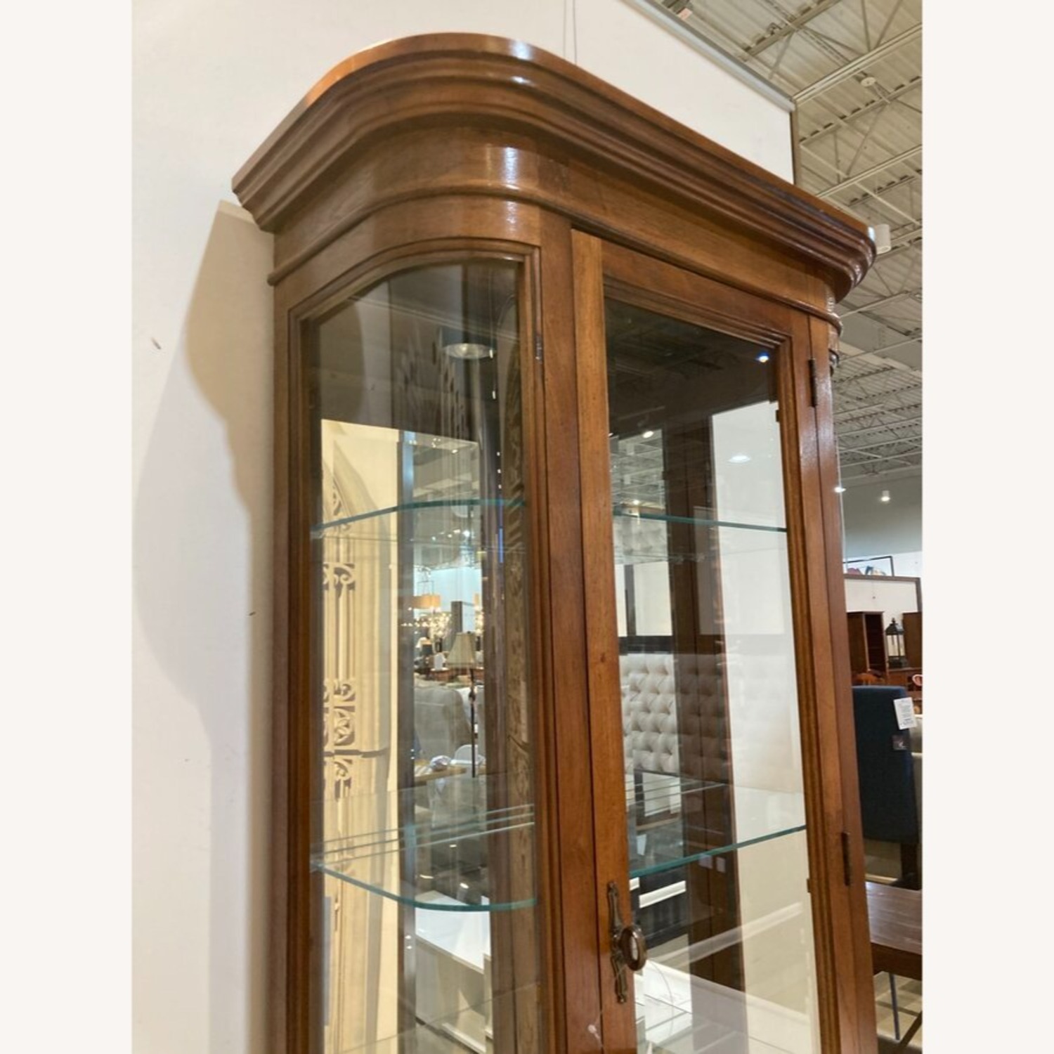 Pulaski Illuminated Curved Oak Curio Cabinet - image-6