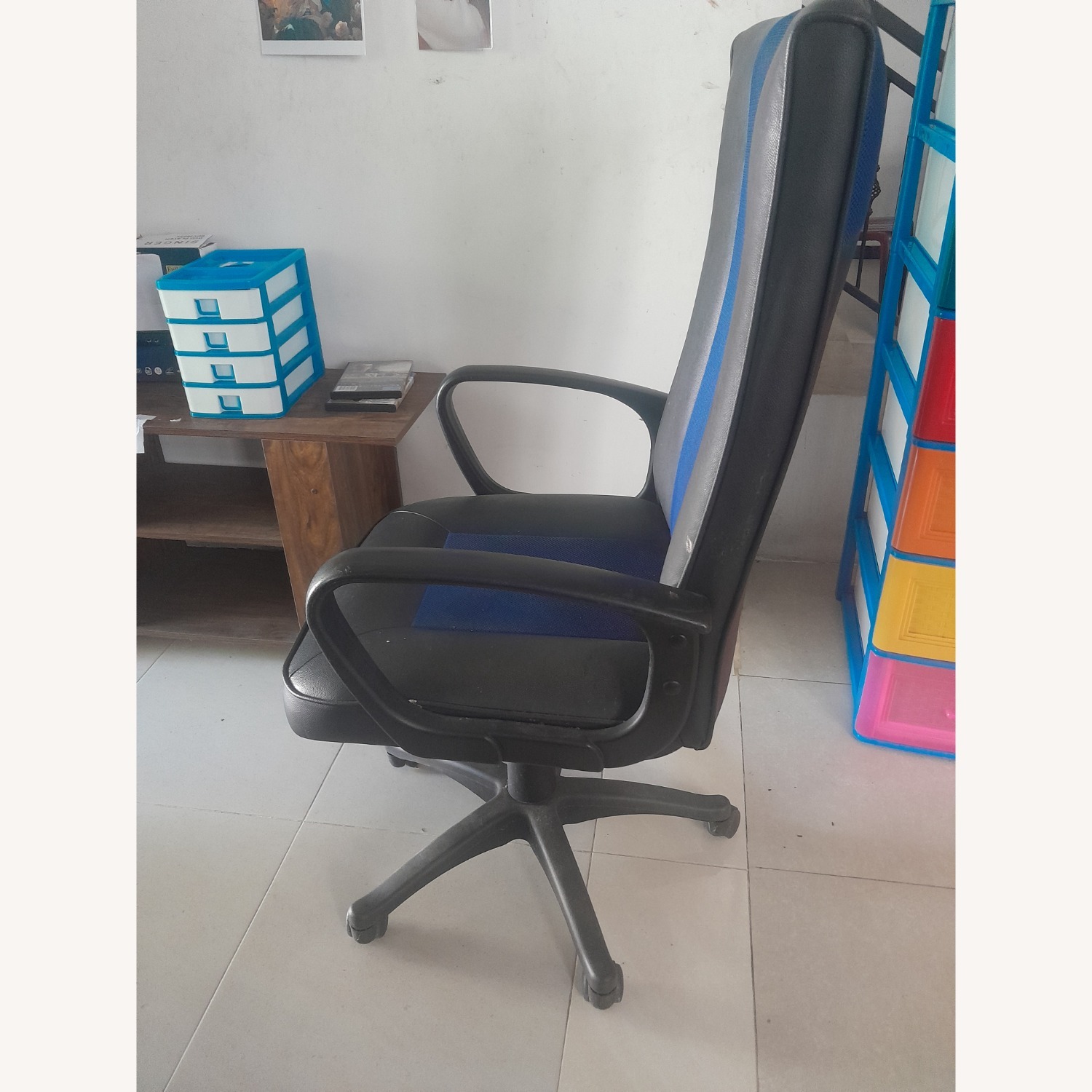 Black Leather Office Chair - image-2