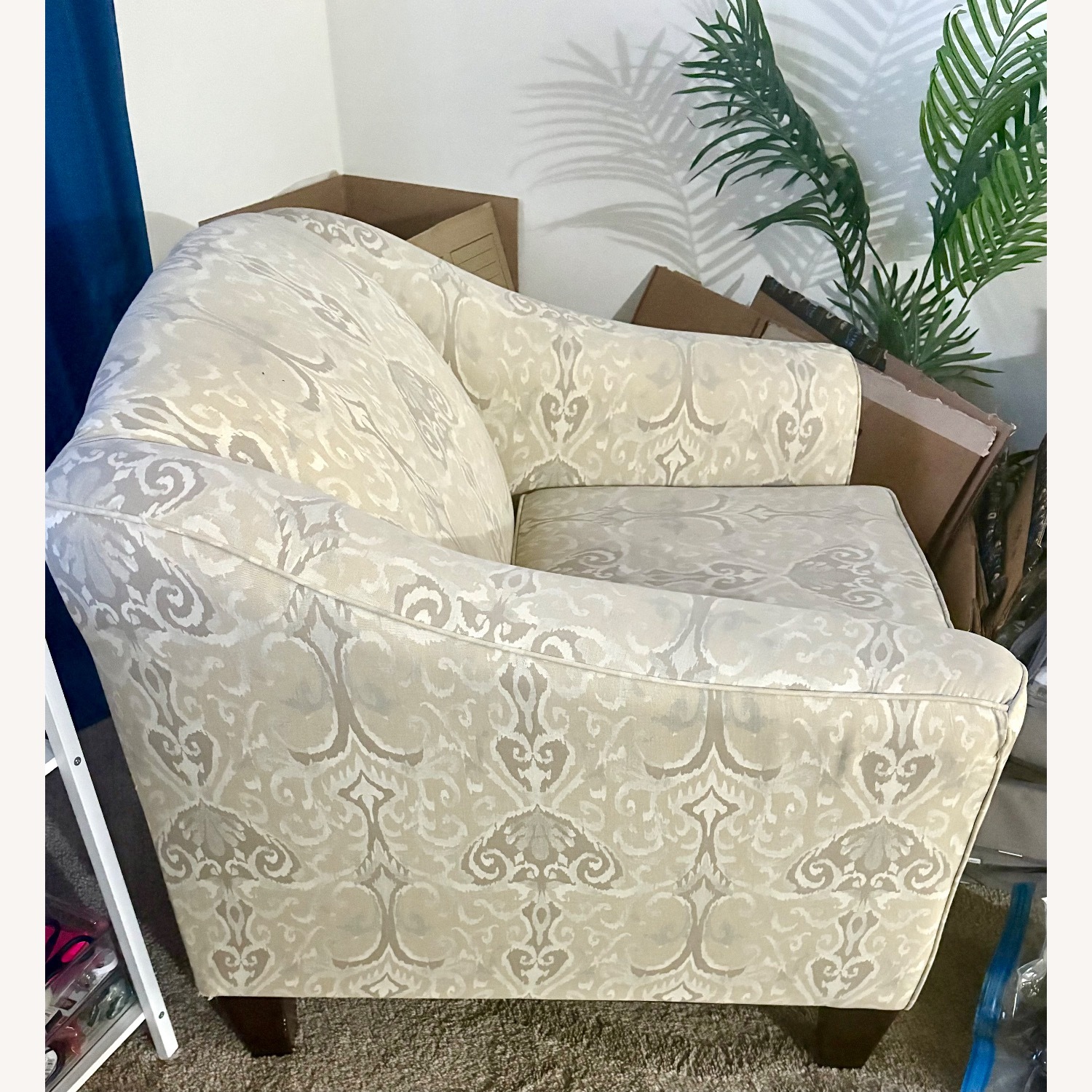 Bob's Discount Furniture Accent Chair - image-1