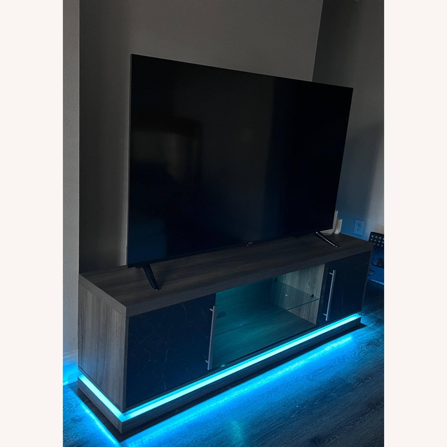 Black Media Storage - image-4