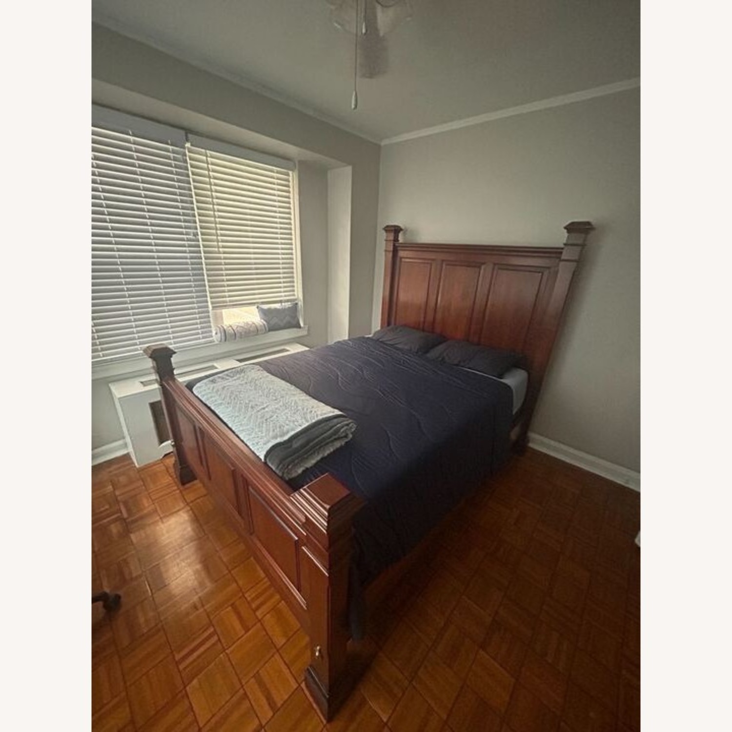 Statton Furniture Dark Brown Wood Queen Bed - image-3