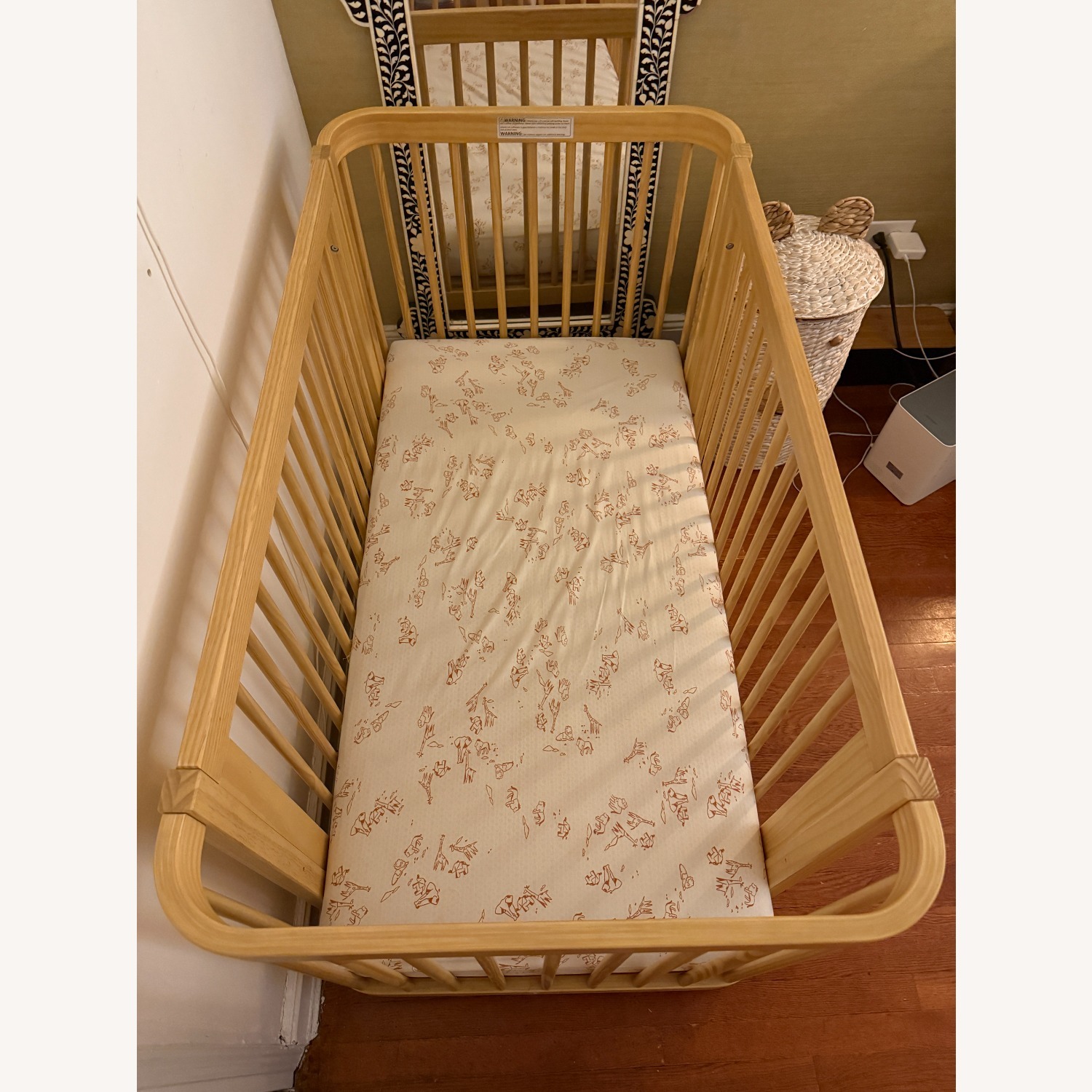 Wave Convertible Crib in Natural Wood  - image-2