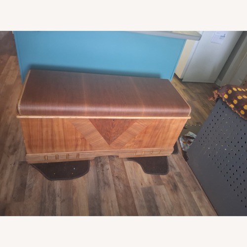 Used Vintage/Antique  Cavalier Waterfall Hope Chest for sale on AptDeco