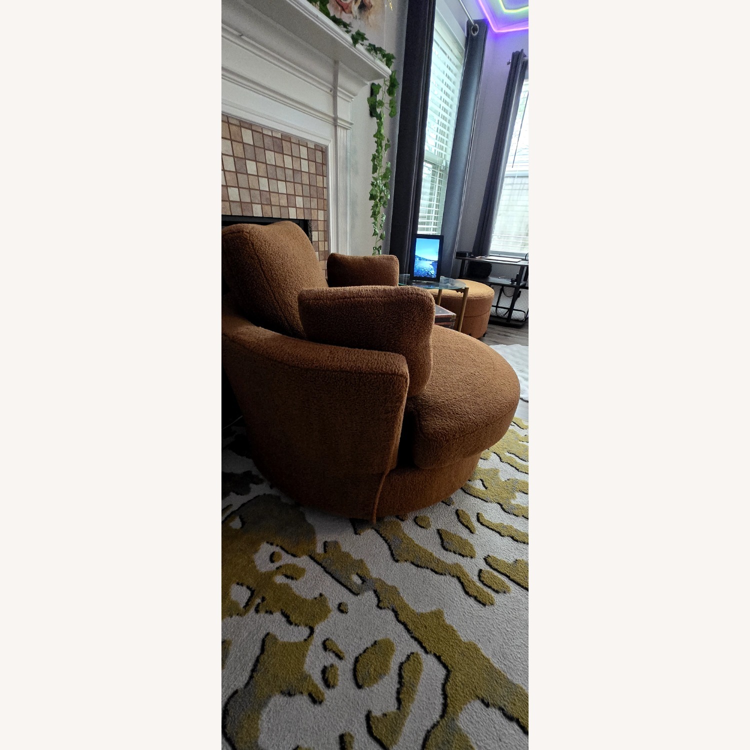 Hokku Designs Achorn Caramel Swivel Barrel Chair - image-3