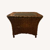 Vintage/Antique Natural Wicker Side Table