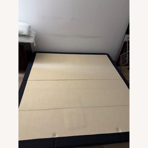 Used Ergo Power Base for sale on AptDeco