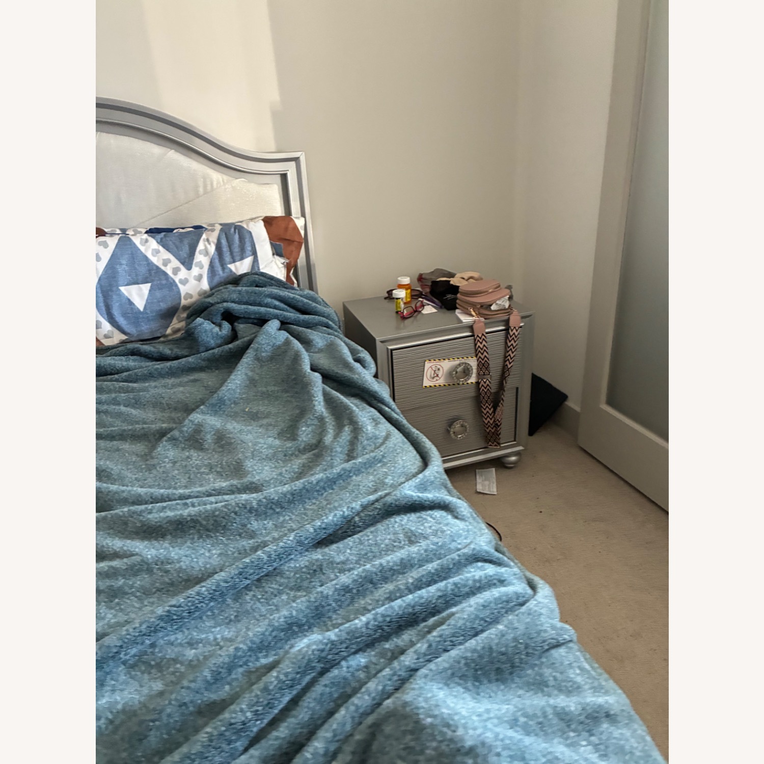 Evangeline Full Bed - image-2