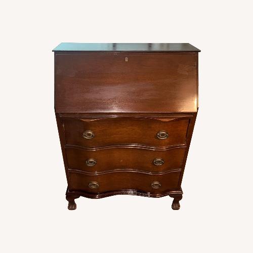 Used Vintage/Antique Finds Desk for sale on AptDeco