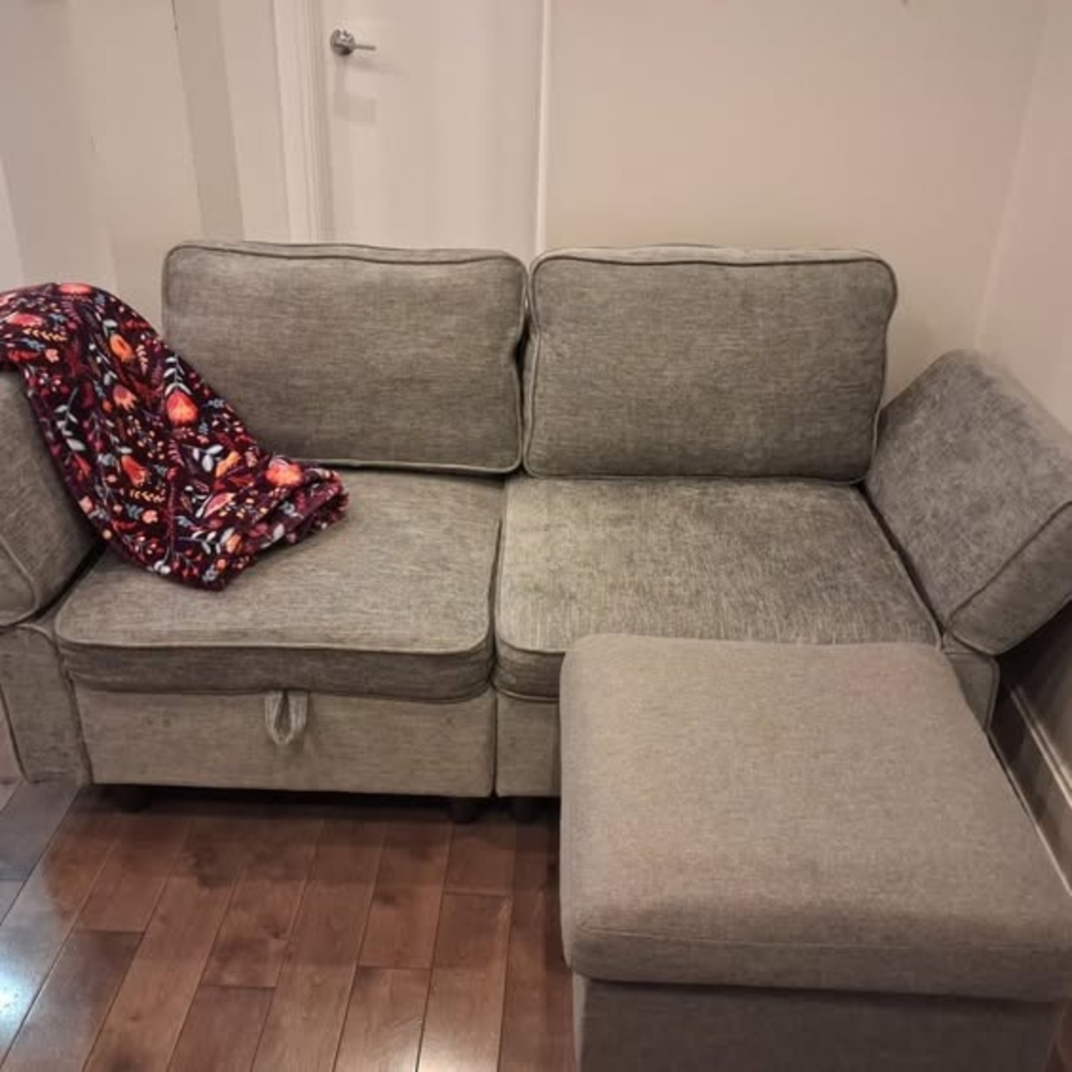 2 Seater Sectional Sofa With Under-seat Storage - image-2